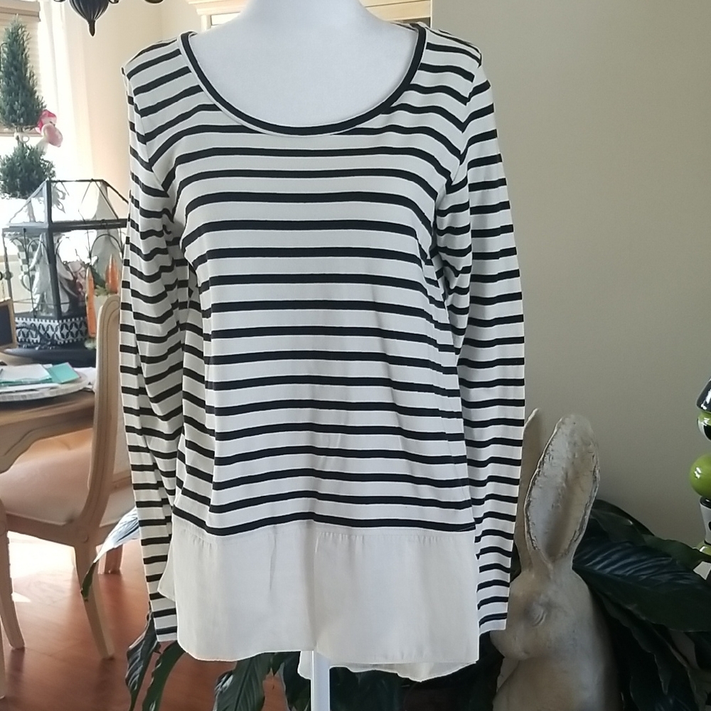 Classic Black and White Striped Long Sleeve Top